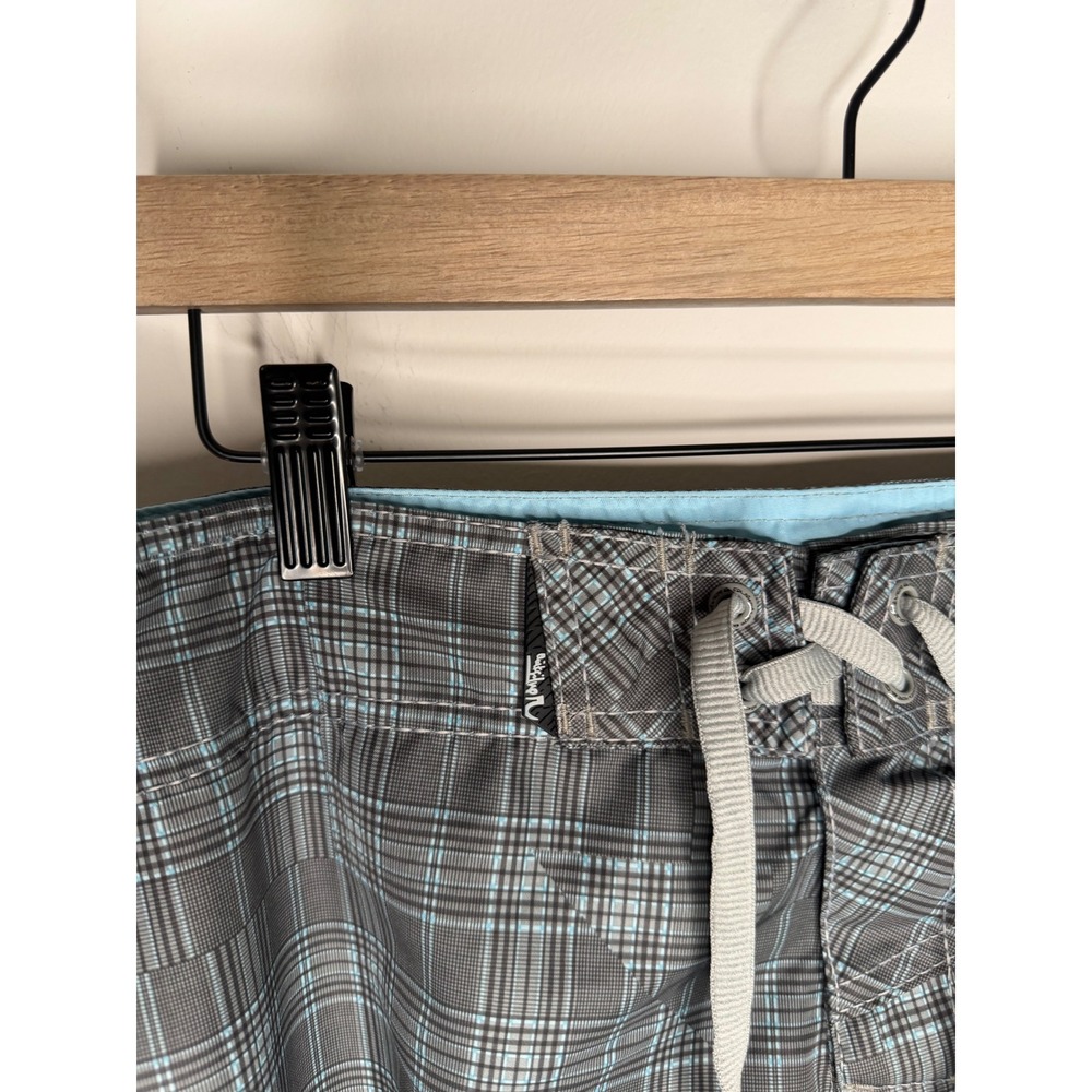 Vintage Y2K Quiksilver Mens Plaid Board Shorts Grey Surf Swim Trunks Size 38 - Picture 5 of 8